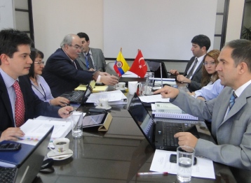 Mesa de Conversaciones entre Colombia y Turquia.jpg